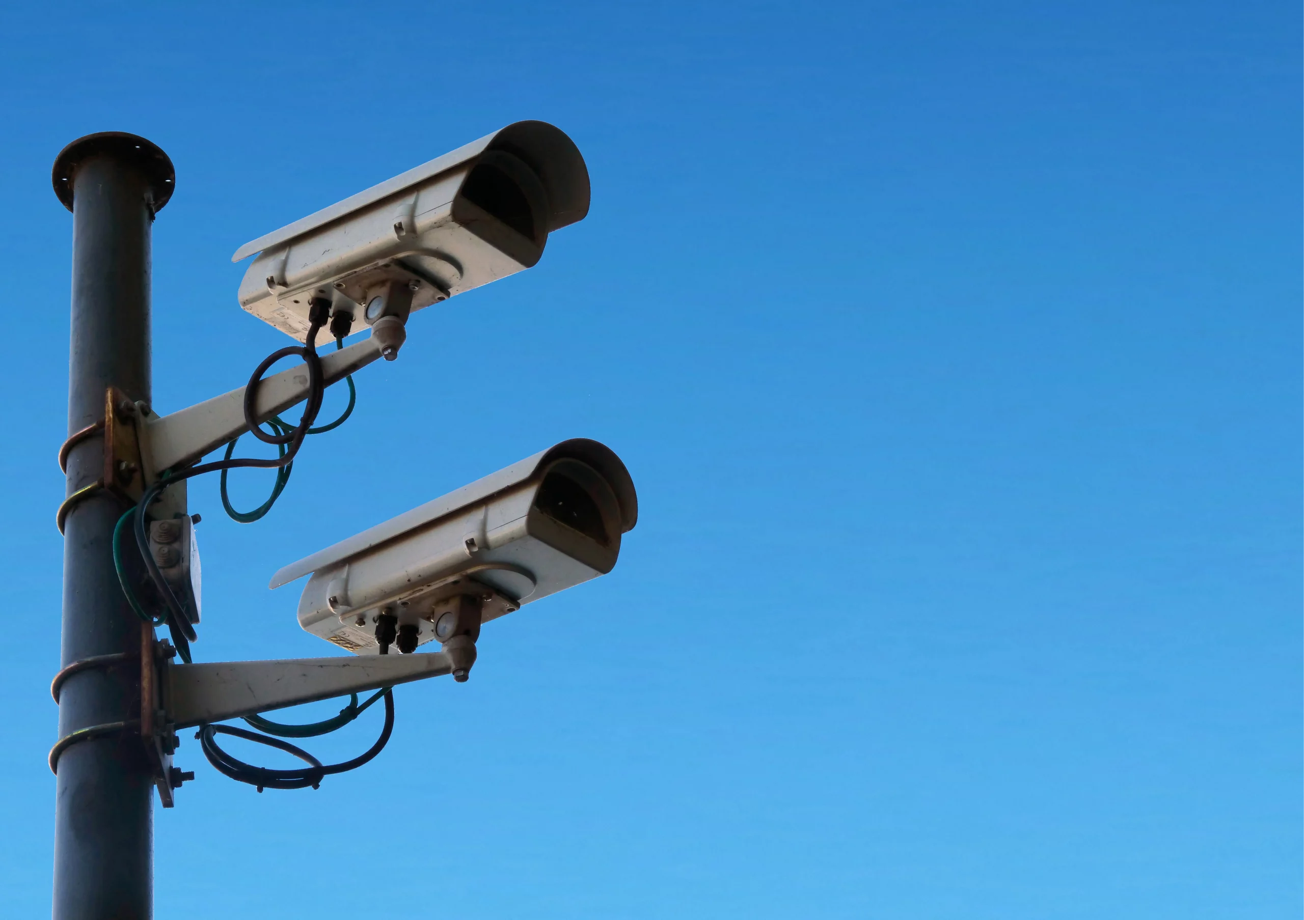 Lee más sobre el artículo Sistemas y procedimientos de control de vigilancia